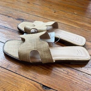 NWT Rattan Open Toe Sandals
